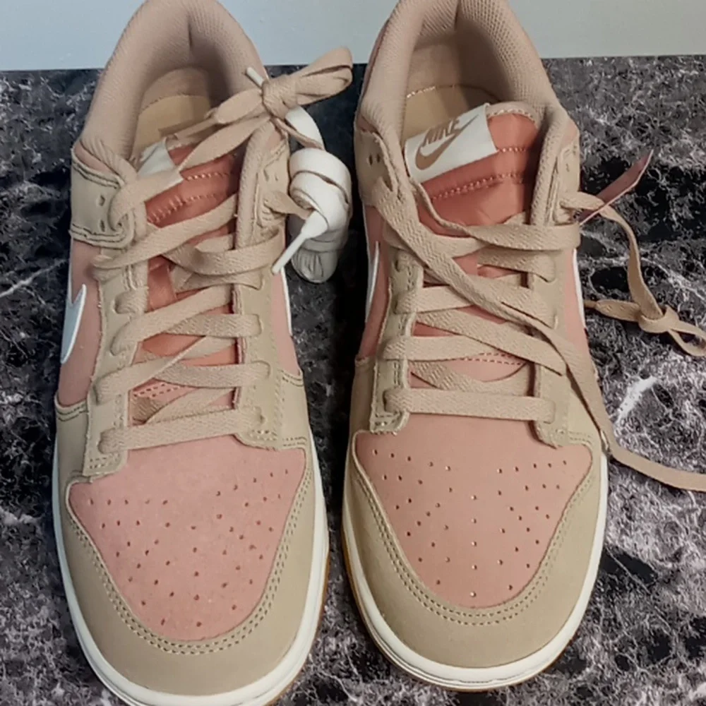Men's Nike Dunk Low Retro SE Hemp/pale Ivory Size 8 Brand New Sneakers - Picture 2 of 7